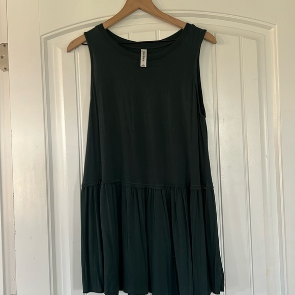 Zeanana Premium Tunic Top L - Picture 1 of 3